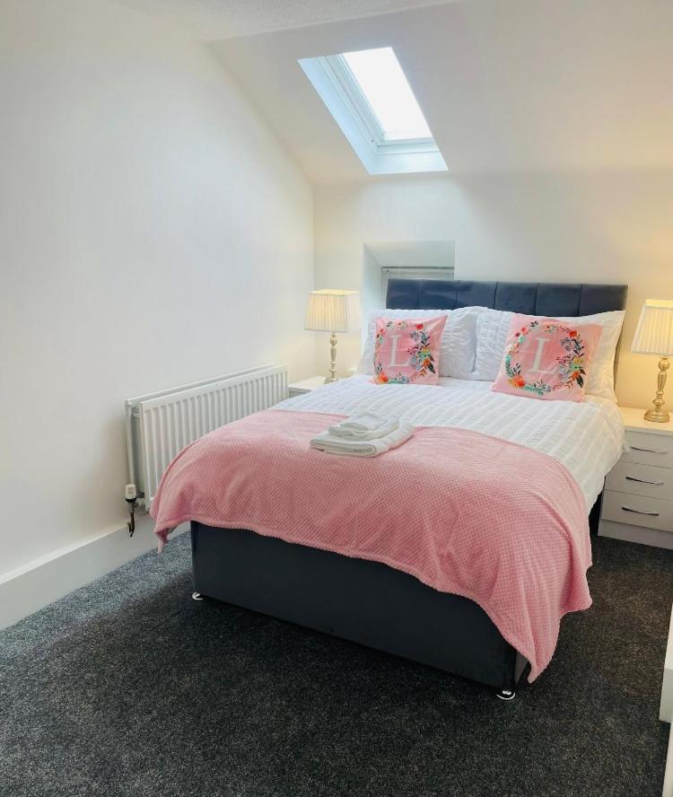 Ballycastle Town Centre Studio Apartment Dış mekan fotoğraf